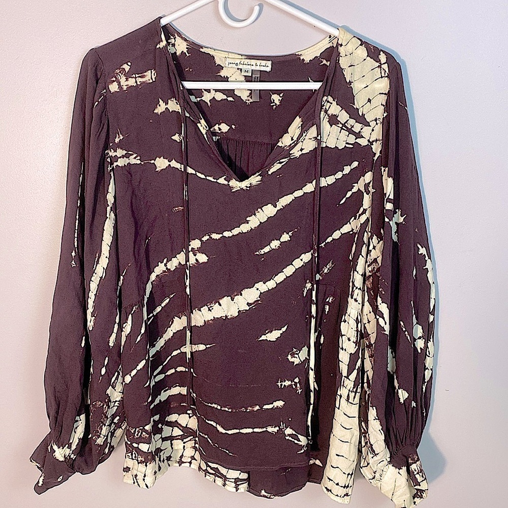 Young Fabulous & Broke Brown Maroon Tie Dye Voluminous Sleeve Blouse size Medium